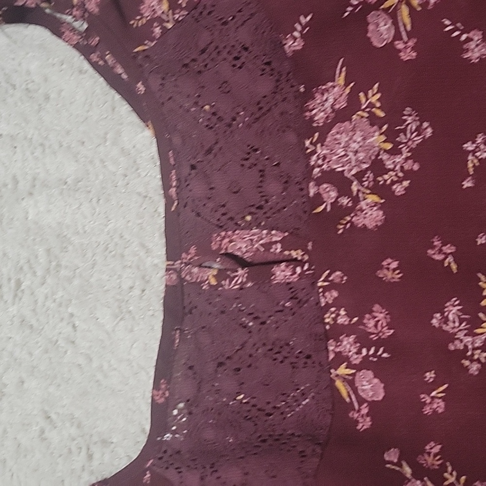 🌞Rewind Burgundy Cold Shoulder Blouse Sz Large - Picture 5 of 5